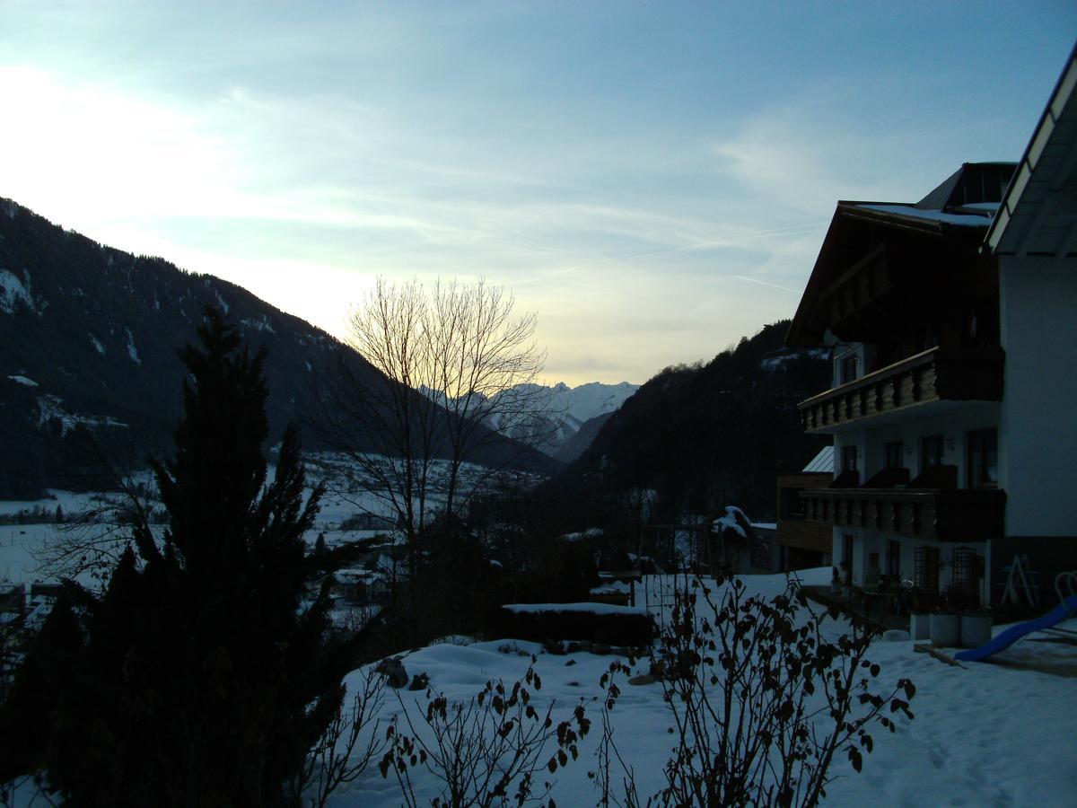 Hotel Haus Gerold Oetz Exterior foto